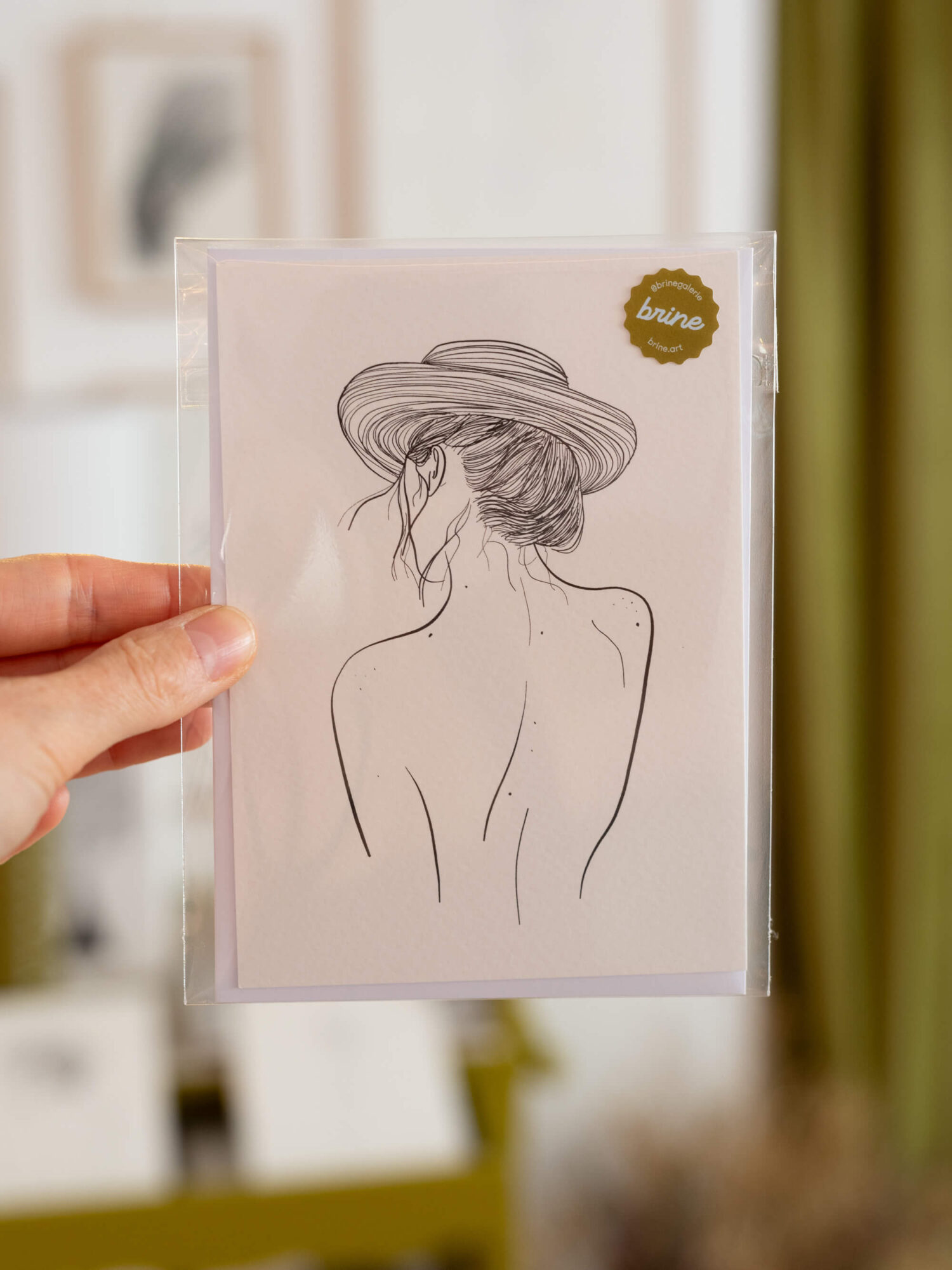 Carte postale - La bronzée